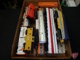 (12) HO scale/gauge model train cars: freight cars, Chesapeake and Ohio engine, Black