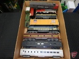 (10) HO scale/gauge model train cars: Delaware & Hudson dining car, Pennsylvania locomotive,