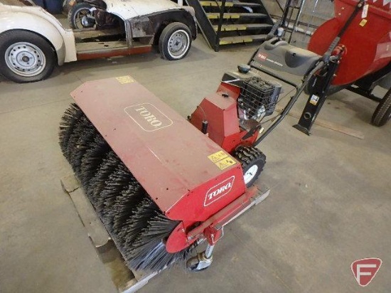 Toro Power Broom model 38700 all season walk behind power sweeper, sn 314000224