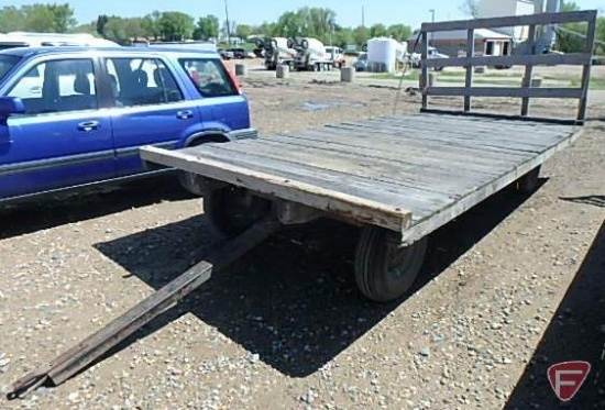 16 foot Hayrack on MN running gear