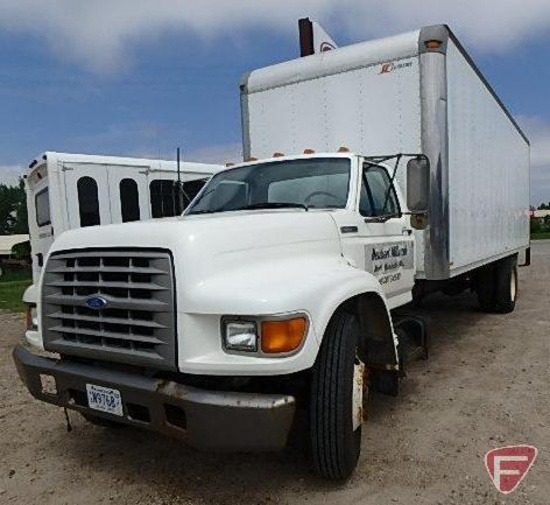 1996 Ford F800 24' Van Body with Tommy Gate Truck, VIN # 1fdnf80c6tva06403 engine mfg date: 10/10/07
