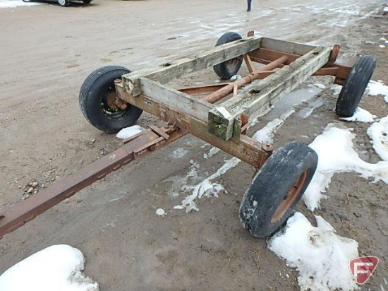 Minnesota 5 ton 72" running gear with wood beam stringers