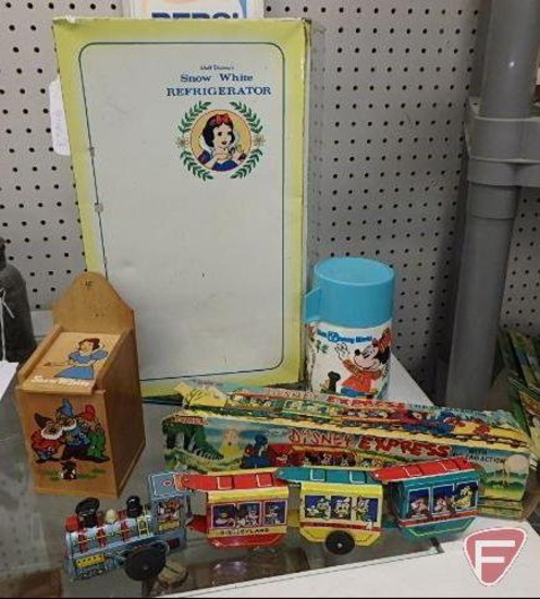 Walt Disney's Snow White child's metal toy refrigerator, Snow White wood box,