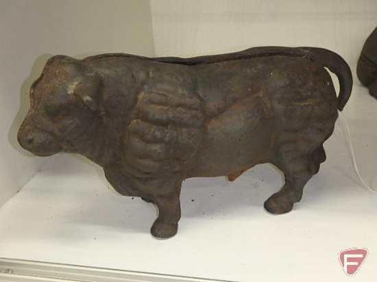 Cast bull coin bank