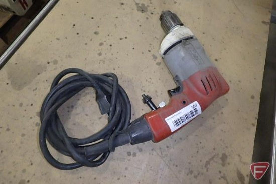 Milwaukee 3/8in drill, 115v