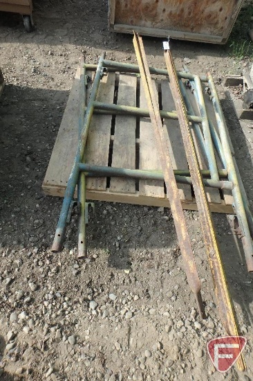 Scaffolding: (2) 35inx62inH uprights, and (2) cross braces 88inL