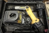 DeWalt DW920 7.2v cordless screwdriver, charger, (2) batteries, and case