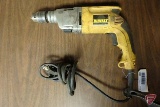 DeWalt DW515 VSR hammer drill, steel drilling 1/2in, 120v, 8.2 amps