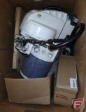 1/2ton Yale chain hoist 230v, 3ph; fields need to fill with lube