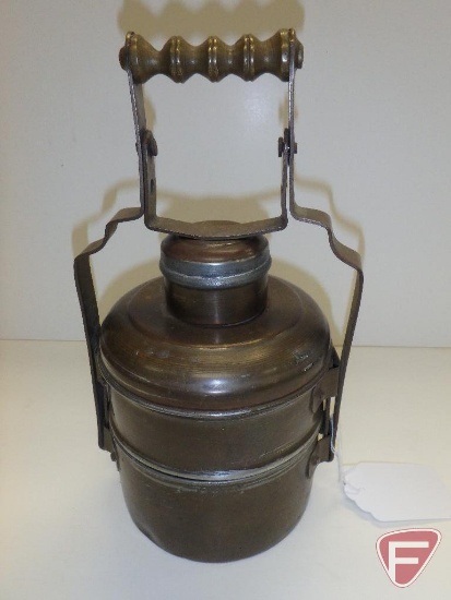 Vintage 3-tiered lunch pail