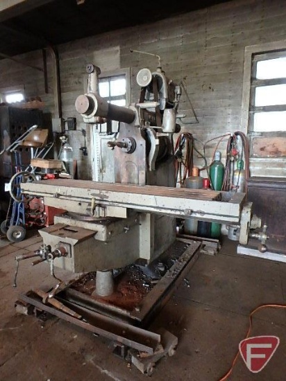Cincinnati No. 4 horizontal boring mill on machine rollers
