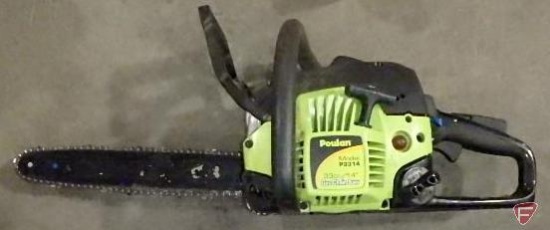 Poulan P3314 33cc 14" gas chainsaw with plastic case