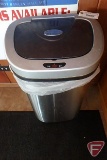 Nine Stars stainless steel automatic garbage can