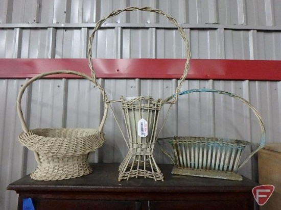 (3)vintage baskets