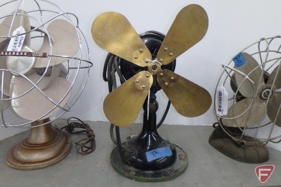 Vintage Robbins & Myer's Co. list # 3804 variable speed fan, no blade guard