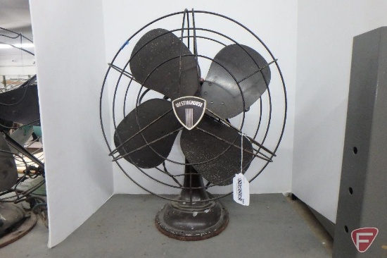 Vintage Westinghouse variable-speed oscillating fan, sn. D0, style no. 1137701