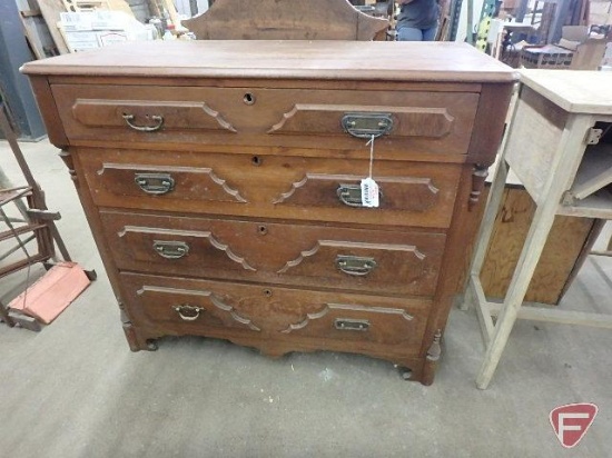 (2) piece wood dresser/storage cabinet with hutch, dresser has 4 drawers, one pull is missing,