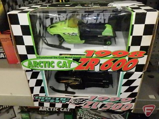 Replica toy snowmobiles, Arctic Cat 1998 ZR600 and Arctic Cat 1999 ZL500, Limited Editions