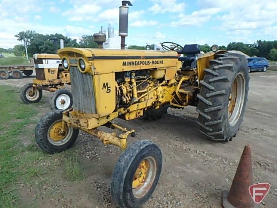 1960 Minneapolis Moline M5 Tractor 3 pt. hitch, 540 pto, gas, wide front, good rear rubber, one rear