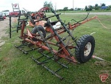 Lindsey 18' pony drag, folding wings with hydraulic lift