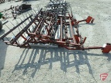 Spring tooth leveling bar, off of field cultivator