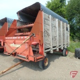 Gehl 910 14' self-unloading silage box on Gehl 10 running gear with implement tires