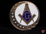 Masonic fraternal pin