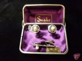 Matching set of synthetic pearl cuff links and tie bar