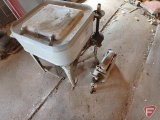 Maytag ringer washer with electric motor
