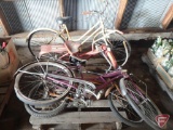 (4) bikes/bicycles
