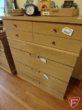 Dresser/storage cabinet, 4 drawers, 33inX18inX42In, matches lot 1351