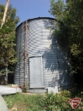Butler galvanized steel grain bin, 18ft diameter, 6 rings high