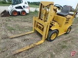 Baker/Massey Ferguson gas forklift