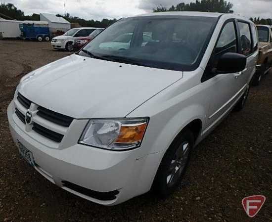 2010 Dodge Grand Caravan Van, VIN # 2d4rn4de7ar343467