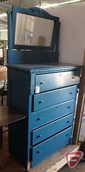 Painted wood dresser, on wheels, 5 drawers, with mirror, needs some work,