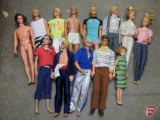 Ken/male dolls and (2) Barbie dolls