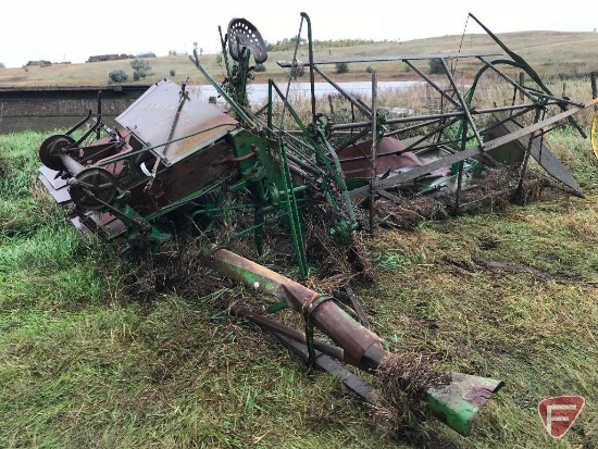 John Deere PTO grain binder