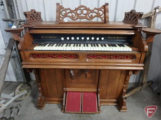 Vintage pump organ.