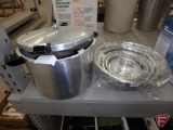 Presto pressure canner and cooker and stainless steel mixing bowl nesting set