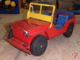 Metal Lumar Willys Jeep toy