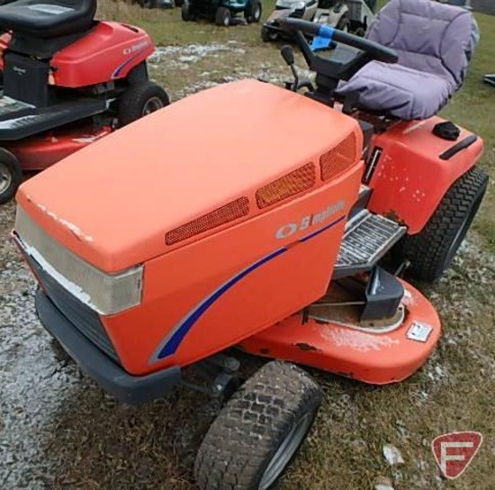 Simplicity Land Lord DLX lawn tractor, 50" deck, 20 HP Kohler engine, 728 hrs