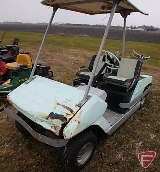 Cushman electric golf car, runs and drives, includes charger