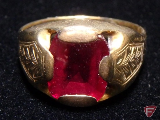 Men's 10K Yellow Gold signet ring with 12X10mm oval-shaped red stone (surface wear)