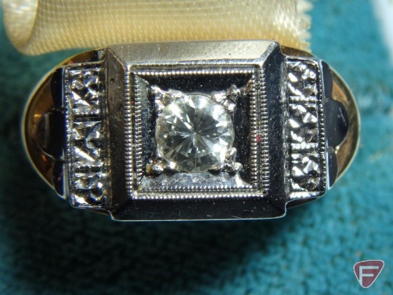 Gents 14K T/Tone Diamond Signet ring with center Diamond .25 CT TW H SI-1