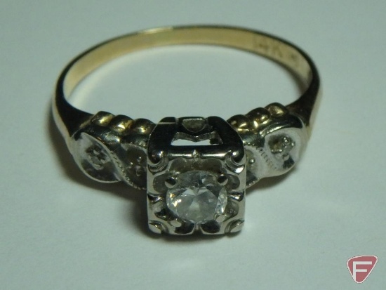 Ladies 14K T/Tone Diamond engagement ring with center round Diamond .16 PT TW H SI-2