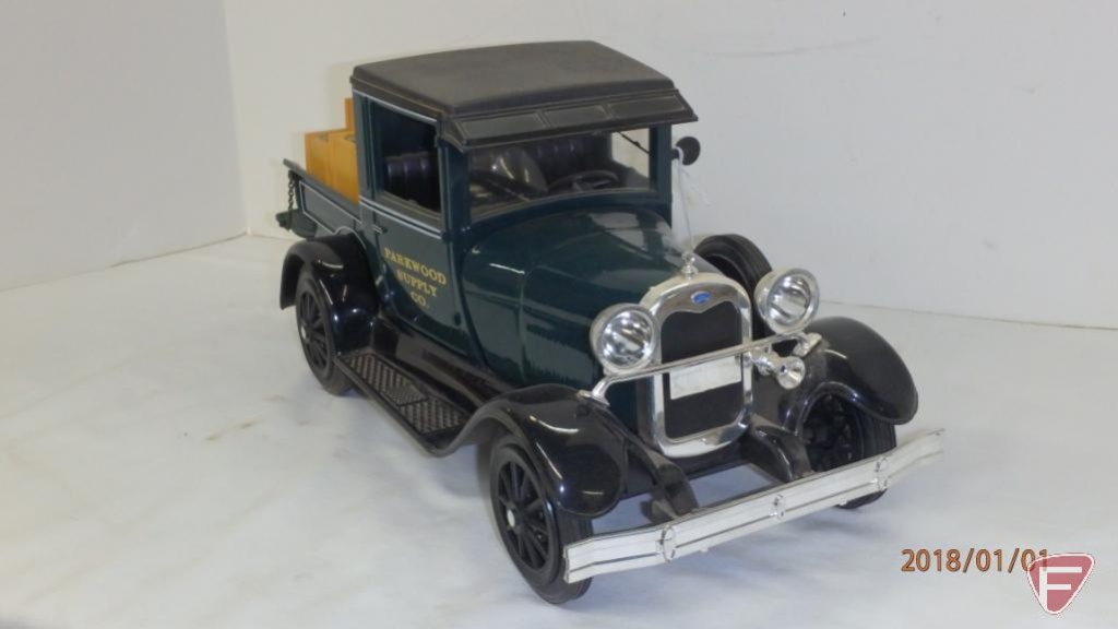 Lot Jim Beam Decanter 1928 29 Model A Ford Pickup Truck