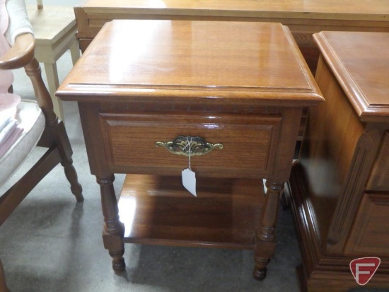 Wood end/side table, one drawer, 25inHx21inWx17inD. Matches lots 376, 377, and 378