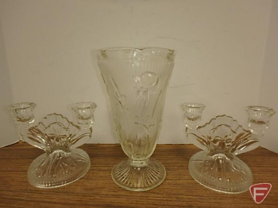 Iris pattern candle holders and vase, 3 pcs