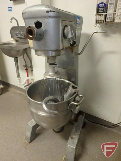 Hobart D-300 30 quart commercial dough mixer, sn 11-160-614, 115v