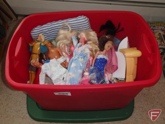 Dolls, Barbie, Ken, and others, and doll accessories. Contents of tote